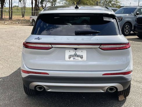 New 2026 Lincoln Corsair Reserve image 4