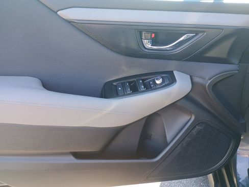 Certified 2025 Subaru Outback Premium image 10