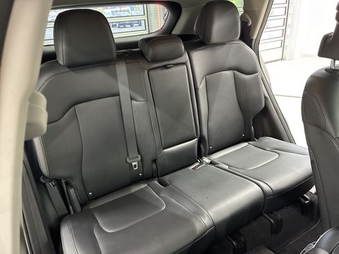 Certified 2023 Kia Sportage EX AWD/4WD image 10