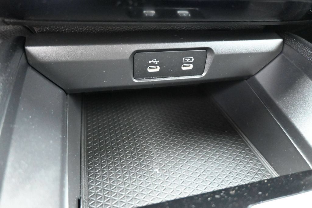 Used 2023 Honda Accord Sport image 11