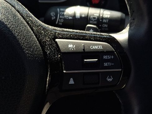 Used 2023 Honda Pilot Elite image 24