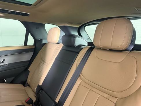 New 2026 Land Rover Range Rover Sport Dynamic SE AWD/4WD image 23
