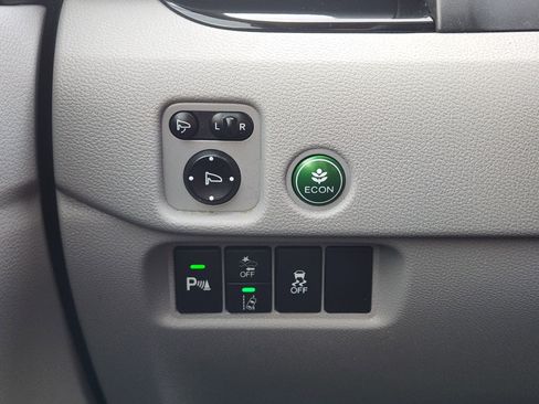 Used 2019 Honda Pilot Elite image 26