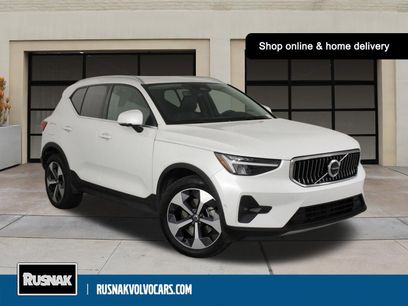 Certified 2025 Volvo XC40 B5 Plus