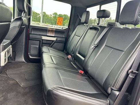 Used 2018 Ford F150 Lariat w/ Heavy-Duty Payload Package AWD/4WD image 14