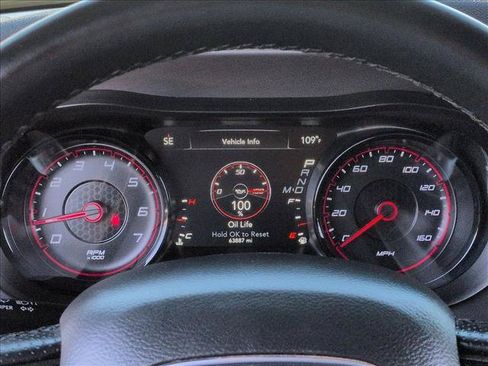 Used 2021 Dodge Charger R/T w/ Harman/Kardon Audio Group RWD image 15