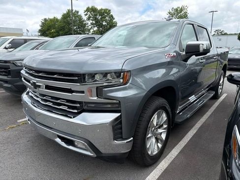 Used 2019 Chevrolet Silverado 1500 LTZ AWD/4WD image 3