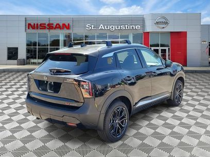 New 2026 Nissan Kicks SR w/ Cold Weather Package