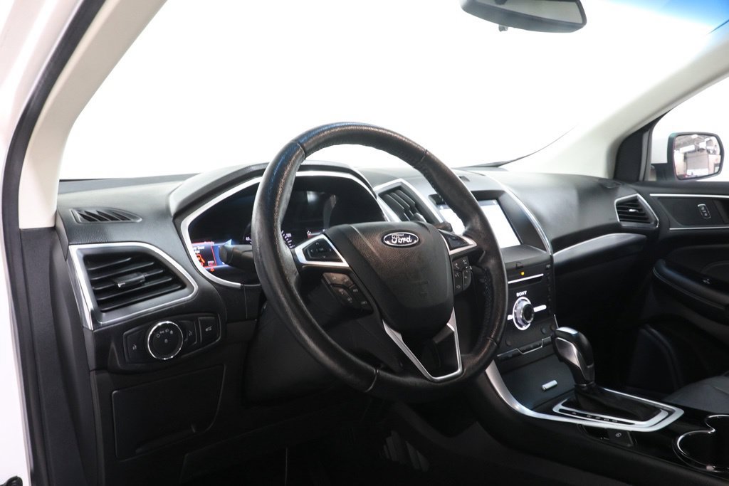 Used 2018 Ford Edge Titanium w/ Canadian Touring Package AWD/4WD image 16
