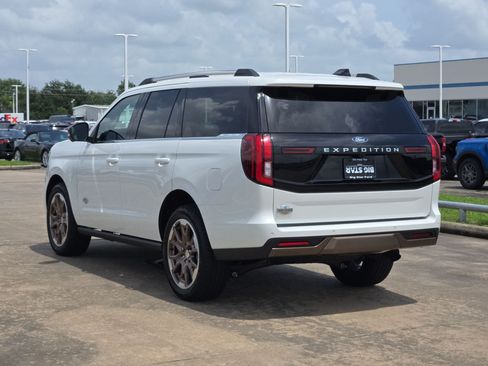 Used 2026 Ford Expedition King Ranch AWD/4WD image 7