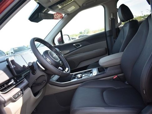 New 2026 Kia Carnival EX image 27