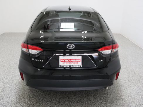 Used 2023 Toyota Corolla LE image 8