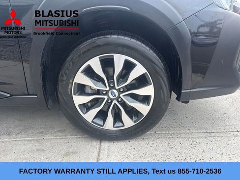 Used 2024 Subaru Outback Limited AWD/4WD image 3
