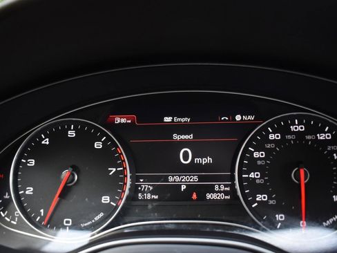 Used 2013 Audi A6 3.0T Prestige w/ Prestige Pkg image 17