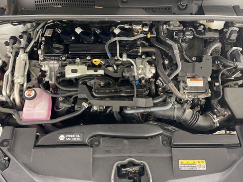 Used 2024 Toyota Prius Prime FWD image 29