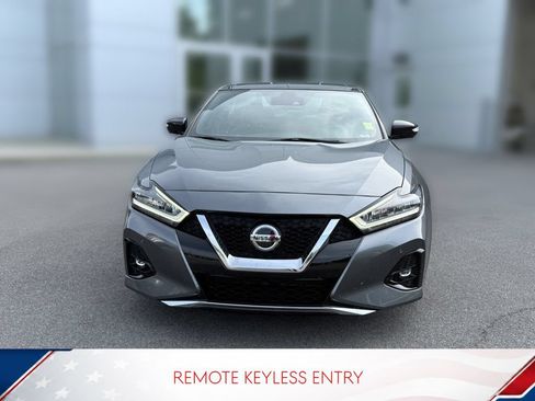 Used 2019 Nissan Maxima SR w/ Premium Package FWD image 5