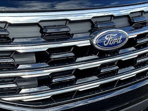 New 2026 Ford Explorer Active AWD/4WD image 35