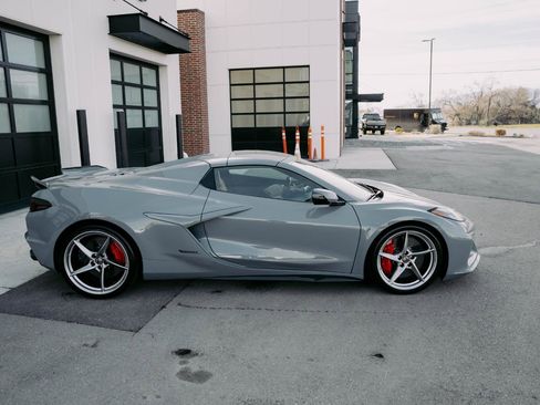 Used 2025 Chevrolet Corvette E-Ray image 9