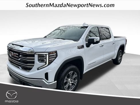 Used 2024 GMC Sierra 1500 SLT image 1