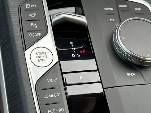 Used 2025 BMW 430i w/ Premium Package image 27