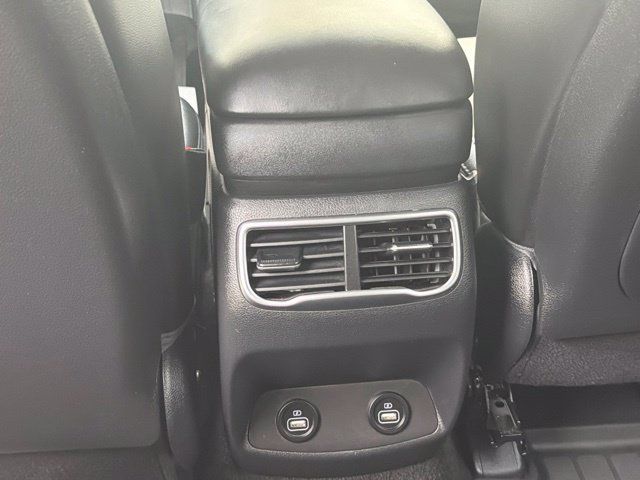 Certified 2023 Hyundai Santa Fe SEL w/ Premium Package FWD image 16