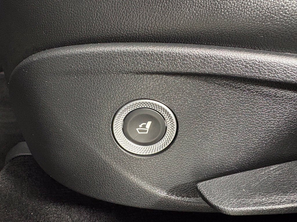 Used 2024 Genesis GV80 2.5T AWD/4WD image 16