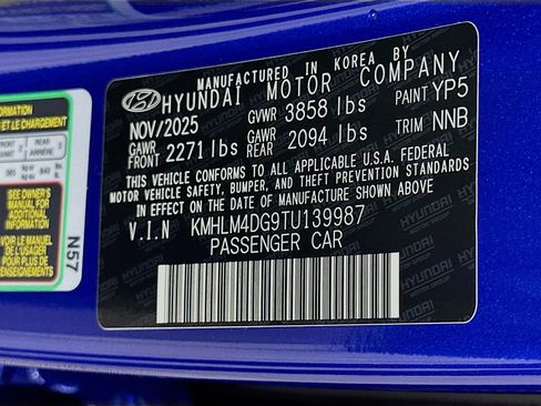Certified 2026 Hyundai Elantra Sport FWD image 30