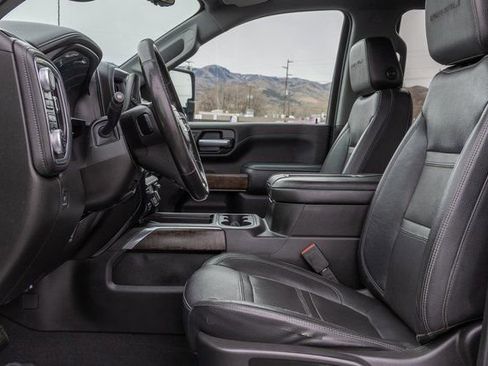 Used 2021 GMC Sierra 3500 Denali w/ Denali Ultimate Package image 6