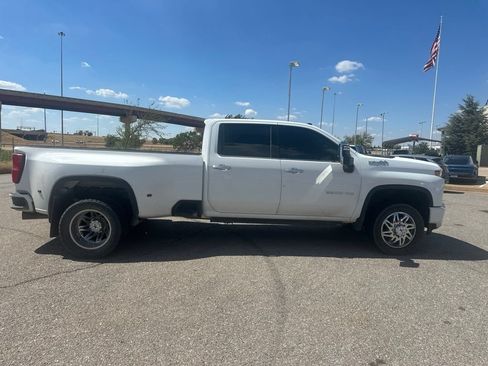 Used 2021 Chevrolet Silverado 3500 High Country AWD/4WD image 4