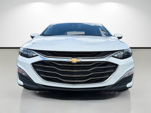 Used 2025 Chevrolet Malibu LT FWD image 8