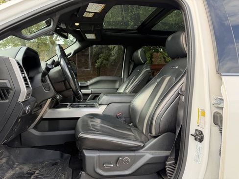 Used 2019 Ford F350 Platinum w/ Platinum Ultimate Package AWD/4WD image 7