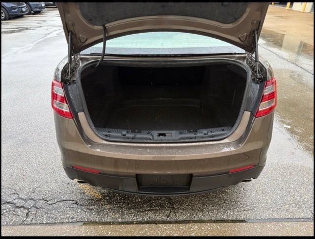Used 2015 Ford Taurus SEL w/ Equipment Group 201A AWD/4WD image 15