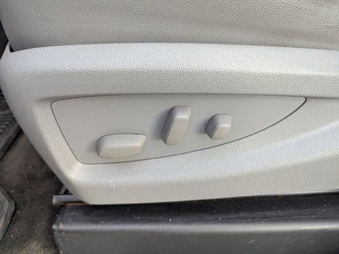 Used 2015 Chevrolet Silverado 2500 LTZ image 17