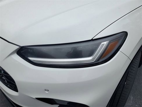 Used 2024 Honda HR-V EX-L image 9