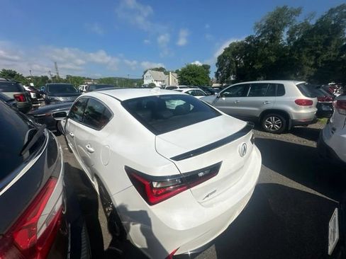 Used 2022 Acura ILX FWD image 3
