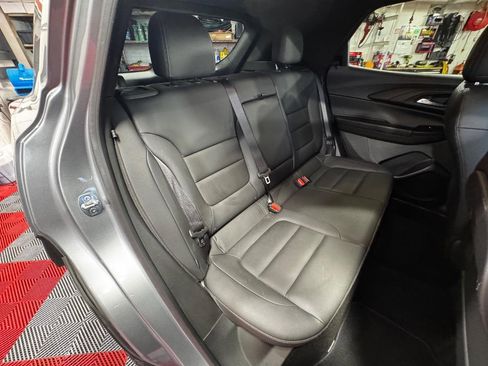 Used 2023 Chevrolet TrailBlazer ACTIV w/ Convenience Package image 10