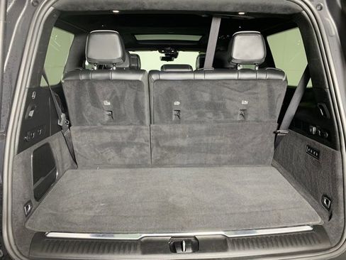 Used 2023 Jeep Grand Wagoneer Series II image 28