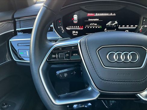 Used 2023 Audi A8 L 3.0T image 23