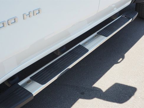 Used 2021 Chevrolet Silverado 2500 LTZ image 10