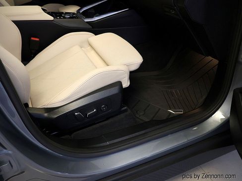 Certified 2026 BMW X3 xDrive30 w/ Premium Package image 36