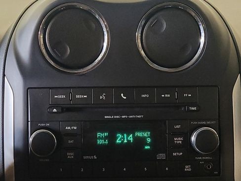 Used 2016 Jeep Compass Latitude image 25