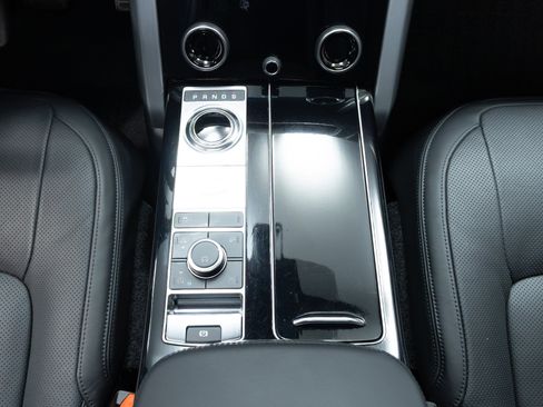 Used 2021 Land Rover Range Rover Westminster Edition image 35