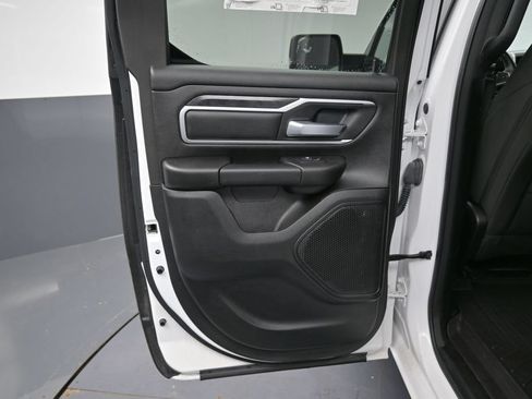 Used 2022 RAM 1500 Big Horn AWD/4WD image 25