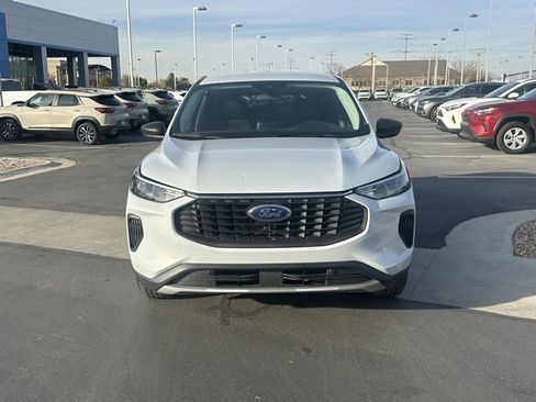 Used 2025 Ford Escape Active image 32