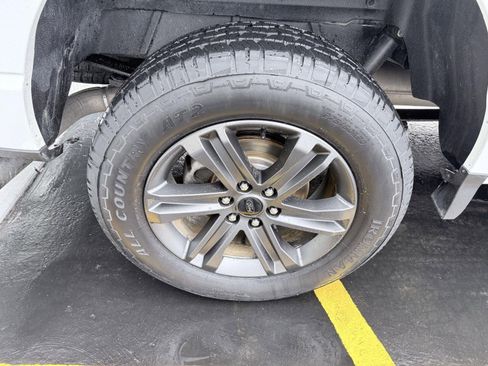 Used 2023 Ford F150 Lariat w/ Equipment Group 502A High image 14