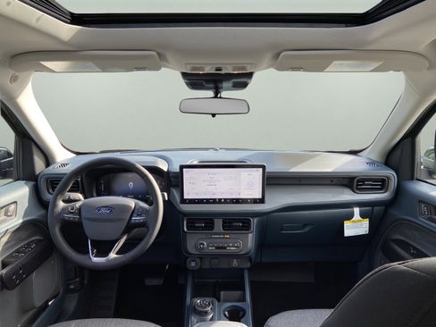 New 2025 Ford Maverick XLT w/ XLT Luxury Package image 8