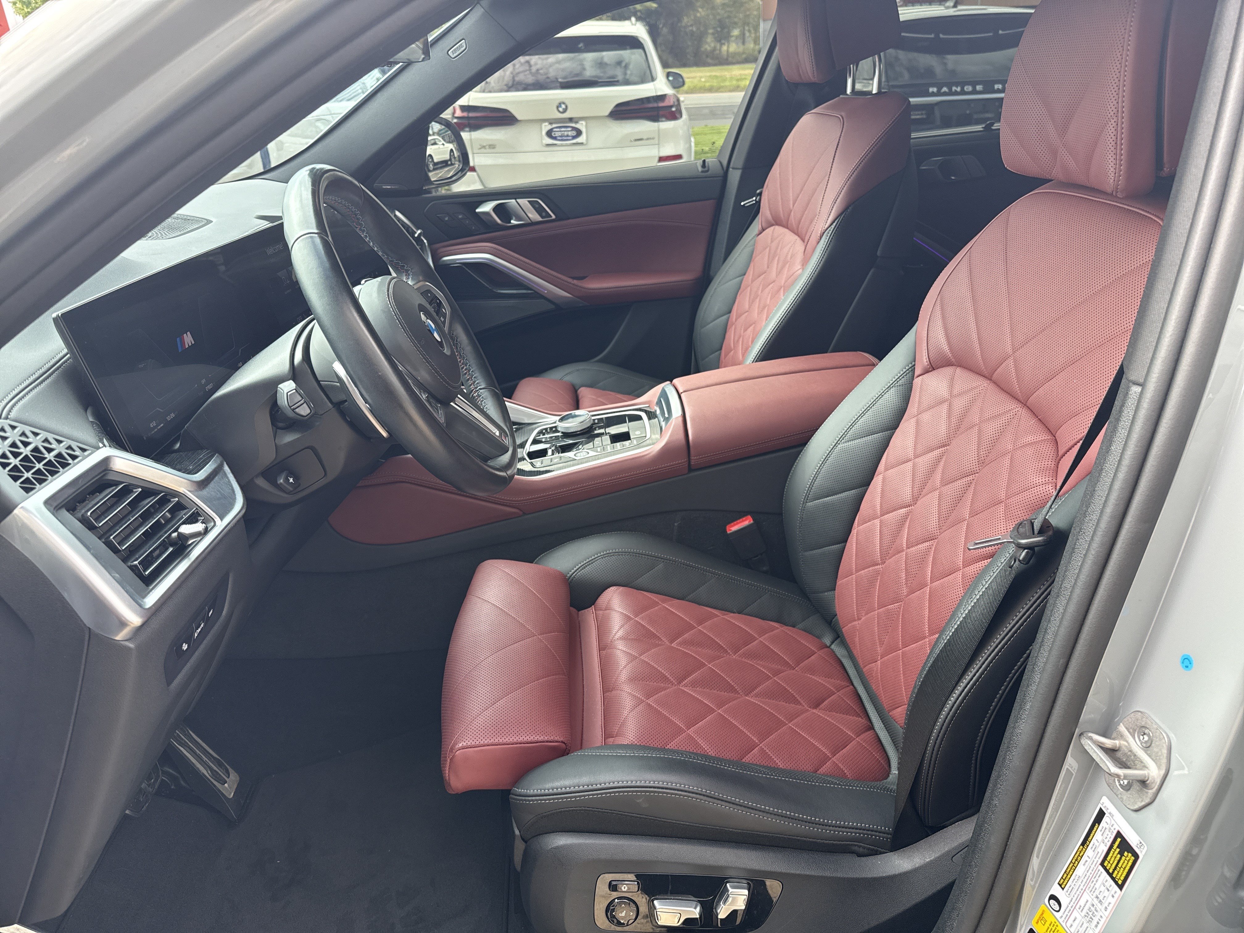 Used 2024 BMW X6 M60i w/ Dynamic Handling Package AWD/4WD image 15
