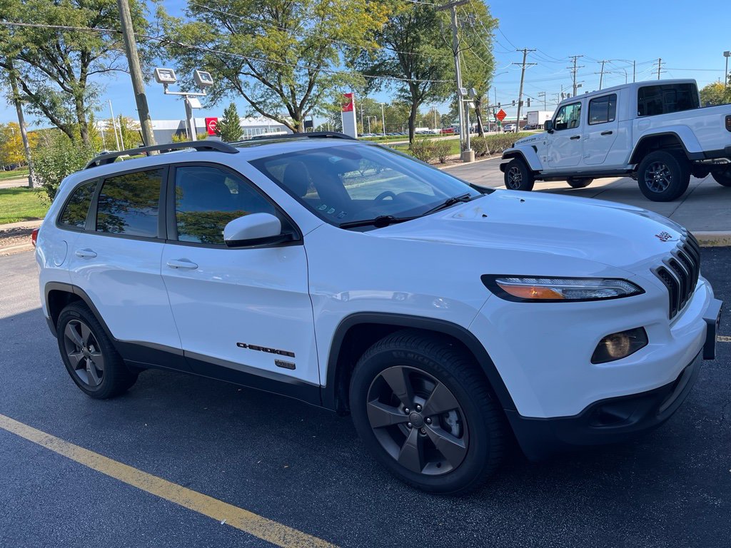 Used 2016 Jeep Cherokee 75th Anniversary AWD/4WD image 3