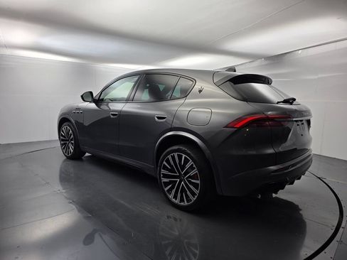 Used 2023 Maserati Grecale Modena AWD/4WD image 6