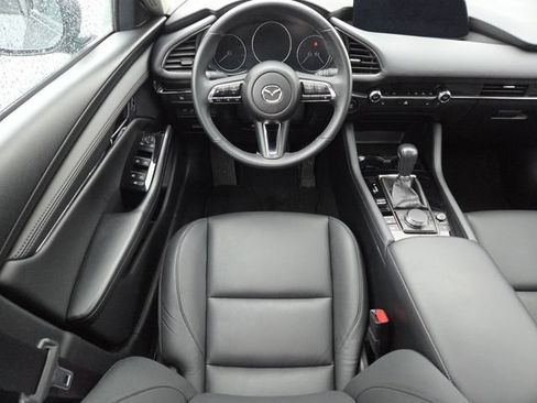 Used 2025 MAZDA MAZDA3 s image 26